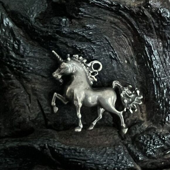 Vintage Sterling Silver Charm Unicorn Magical Whimsical Fairytale Story - Picture 1 of 9